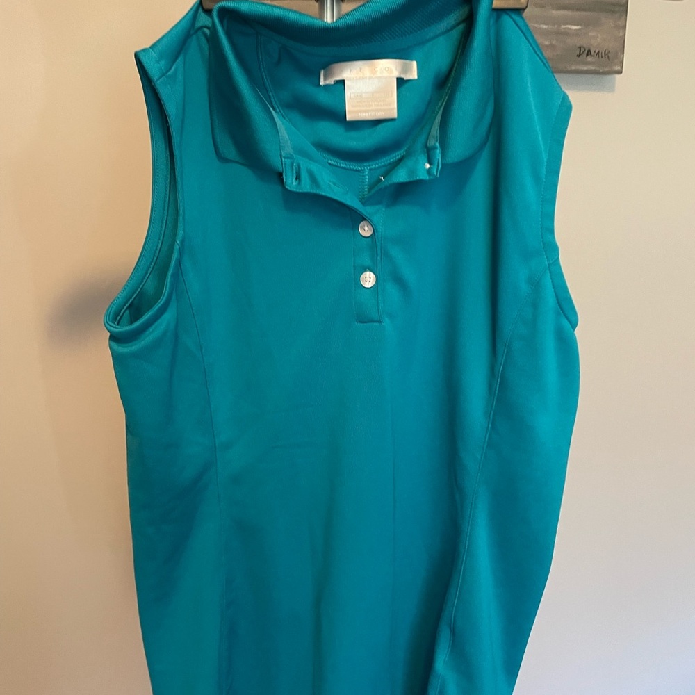 Nike Turquoise Sleeveless Tank Top